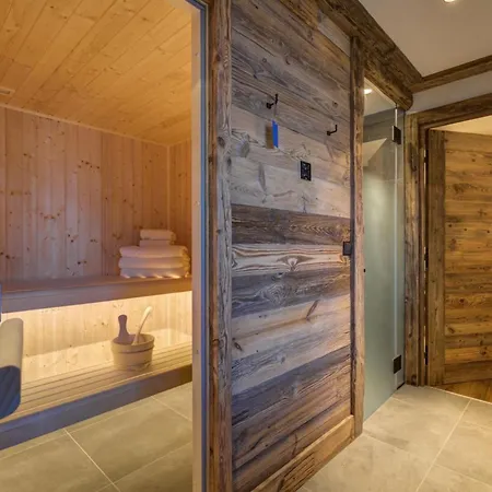 Prestige Summit Luxury Retreat In Appartamento